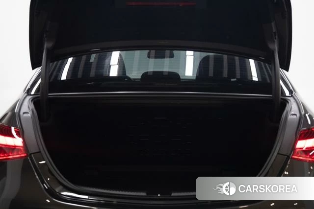 Mercedes-Benz C-class 2022 Темно-серый из Китая, фото 2