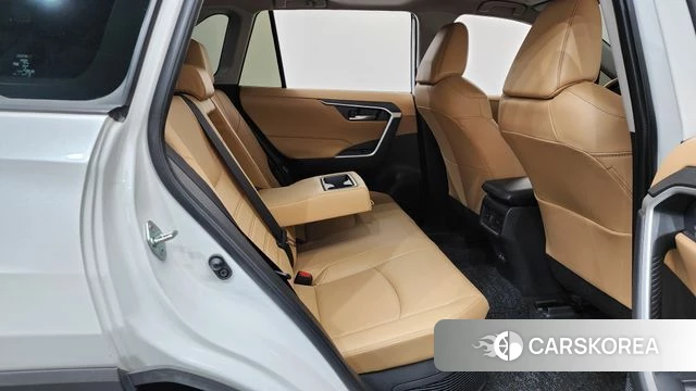 Toyota RAV4 5th Generation 2024 Белый из Кореи, фото 2