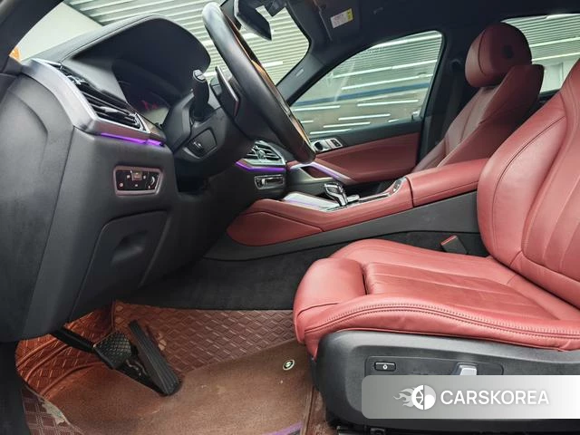 BMW X6 2022 Черный из Китая, фото 2