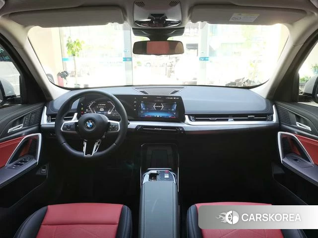 BMW X1 2024 Белый из Китая, фото 2
