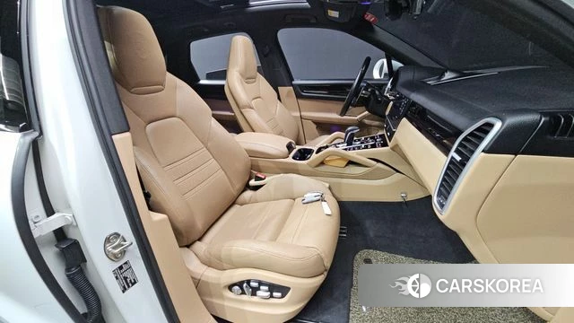 Porsche Cayenne (PO536) 2019 Белый из Кореи, фото 2