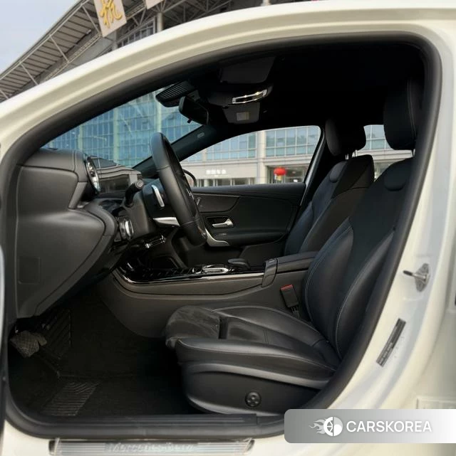Mercedes-Benz A-Class 2021 Белый из Китая, фото 2