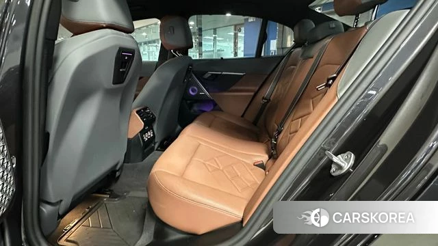 BMW i5 (G60) 2024 Серый из Кореи, фото 2