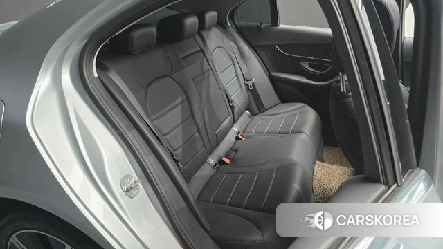 Mercedes-Benz C-Class W205 2019 Серебряный из Кореи, фото 2
