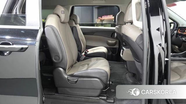 Kia The New Carnival 4th Generation 2025 Черный из Кореи, фото 2