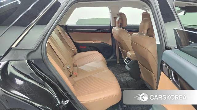 Hyundai Grandeur Hybrid (GN7) 2024 Черный из Кореи, фото 2