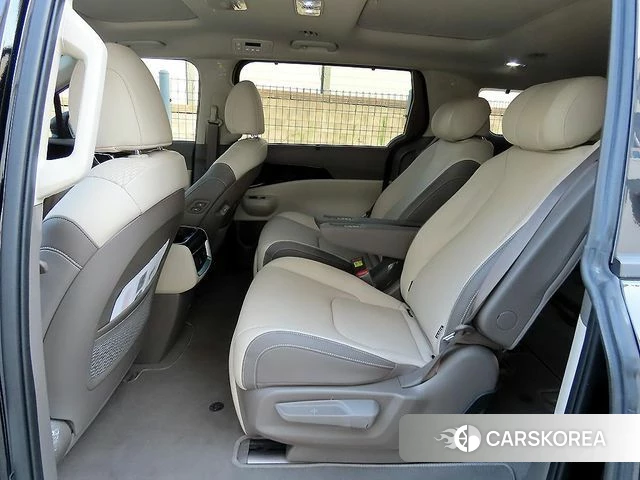 Kia The New Carnival 4th Generation 2025 Черный из Кореи, фото 2