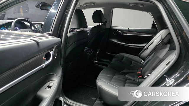 Hyundai Grandeur IG Hybrid 2018 Черный из Кореи, фото 2