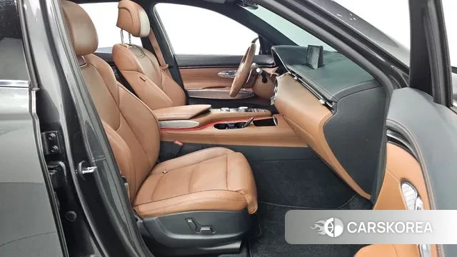 Genesis GV70 2021 Серый из Кореи, фото 2