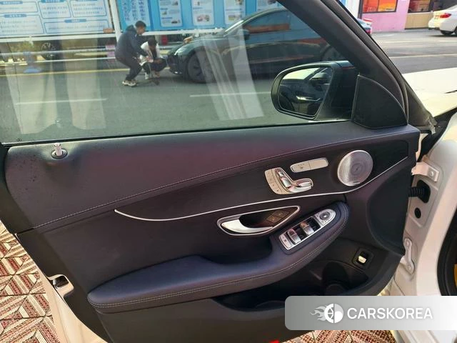 Mercedes-Benz C-class 2021 Белый из Китая, фото 2