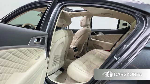 Genesis G70 2018 Серый из Кореи, фото 2