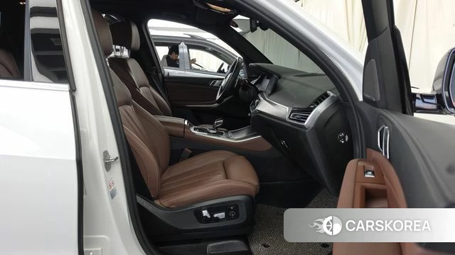 BMW X5 (G05) 2020 Белый из Кореи, фото 2