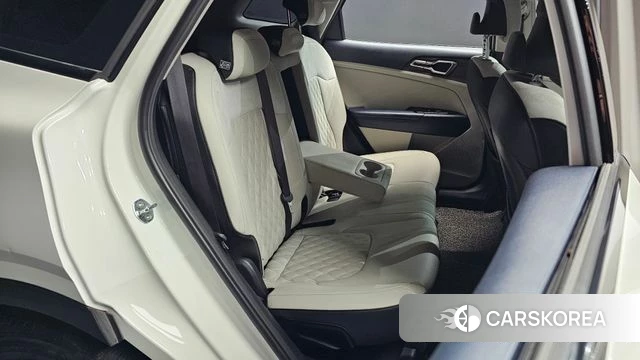 Kia Sportage 5th Generation 2022 Белый из Кореи, фото 2