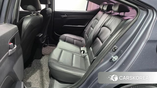 Hyundai Avante AD 2018 Серый из Кореи, фото 2