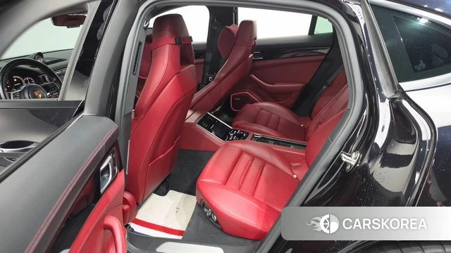 Porsche Panamera (971) 2018 Черный из Кореи, фото 2