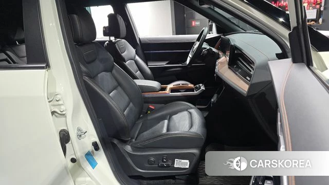 Ssangyong Torres EVX 2024 Белый из Кореи, фото 2