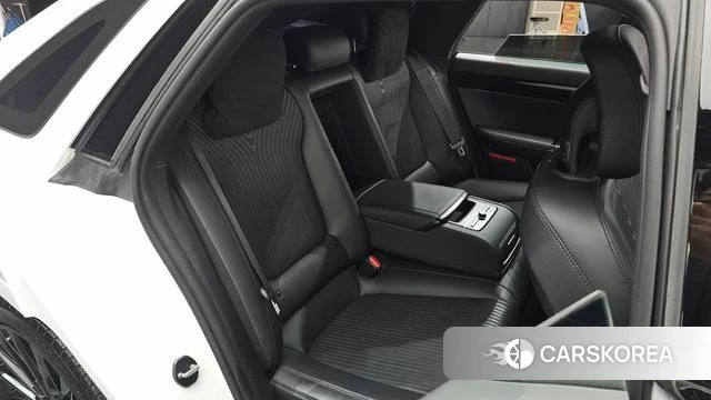 Hyundai Grandeur (GN7) 2023 Белый из Кореи, фото 2