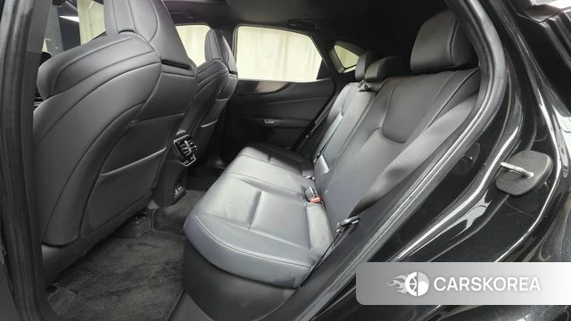 Lexus NX450h + 2nd generation 2022 Черный из Кореи, фото 2
