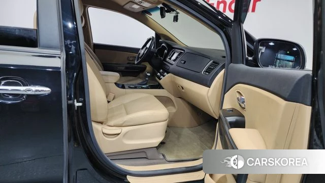Kia The New Carnival 2018 Черный из Кореи, фото 2