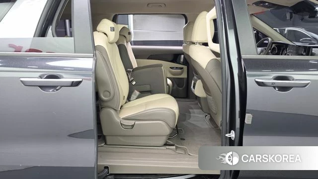 Kia Carnival 4th generation 2021 Серый из Кореи, фото 2