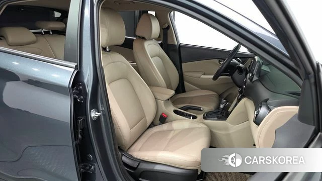 Hyundai Kona 2020 Серый из Кореи, фото 2