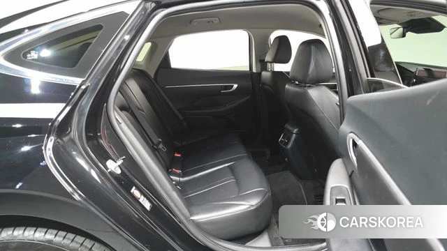 Hyundai Sonata (DN8) 2022 Черный из Кореи, фото 2