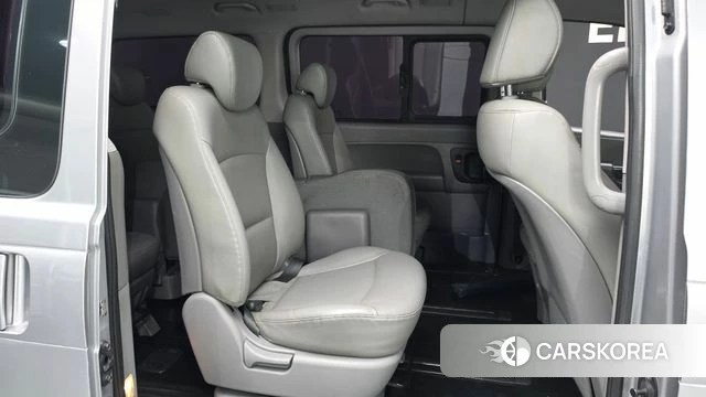 Hyundai The New Grand Starex 2019 Серебряный из Кореи, фото 2