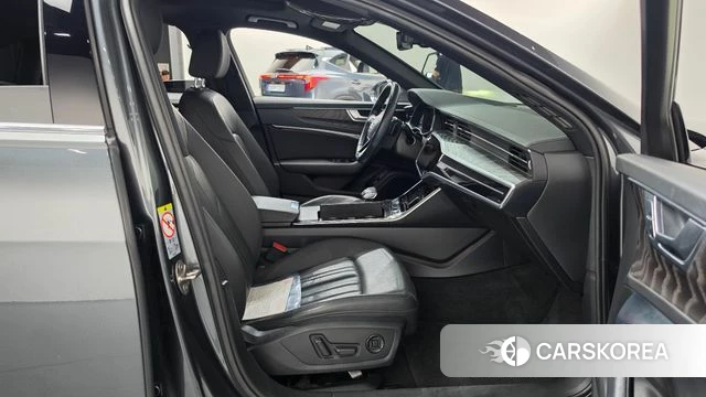 Audi A6 (C8) 2020 Серый из Кореи, фото 2