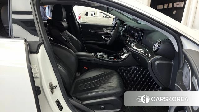 Mercedes-Benz CLS-Class C257 2018 Белый из Кореи, фото 2
