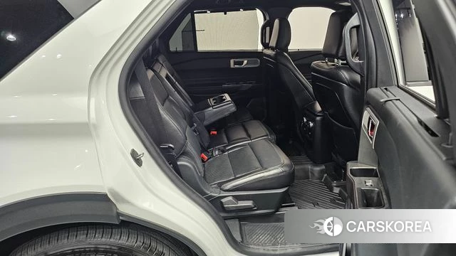 Ford Explorer 6th Generation 2020 Белый из Кореи, фото 2