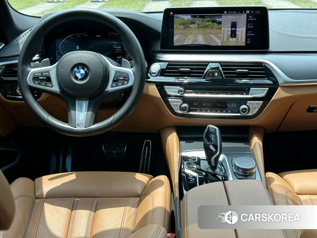 BMW 5 series 2021 Черный из Китая, фото 2