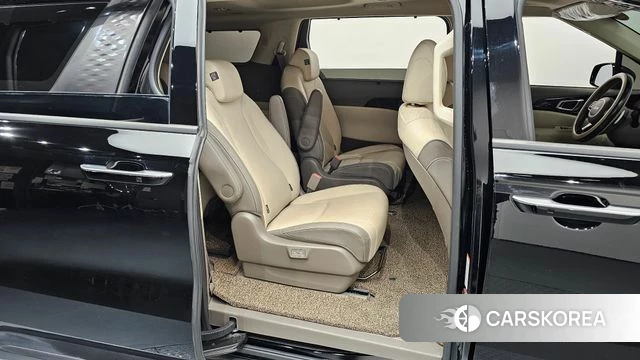 Kia The New Carnival 4th Generation 2024 Черный из Кореи, фото 2