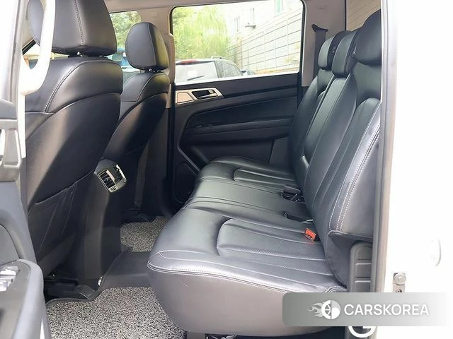 Ssangyong Rexton Sports 2018 Белый из Кореи, фото 2
