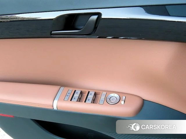 Hyundai Grandeur (GN7) 2025 Черный из Кореи, фото 2