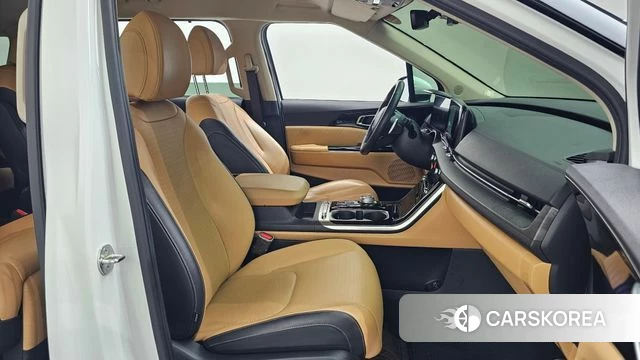 Kia Carnival 4th generation 2023 Белый из Кореи, фото 2