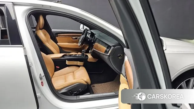 Volvo S90 2018 Белый из Кореи, фото 2