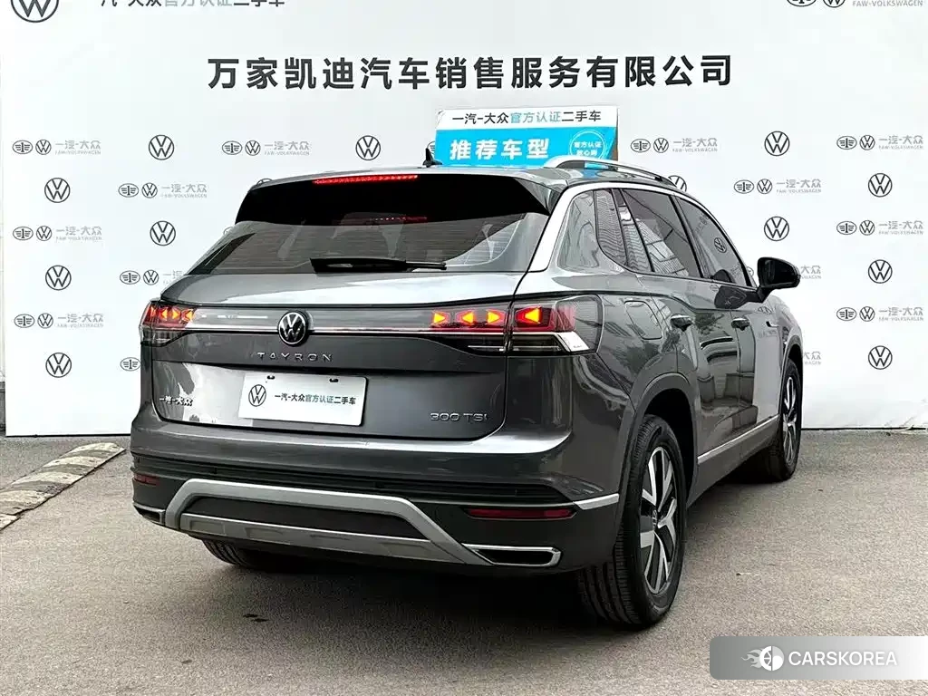 Volkswagen Tayron 2024 Silver/gray из Китая, фото 3
