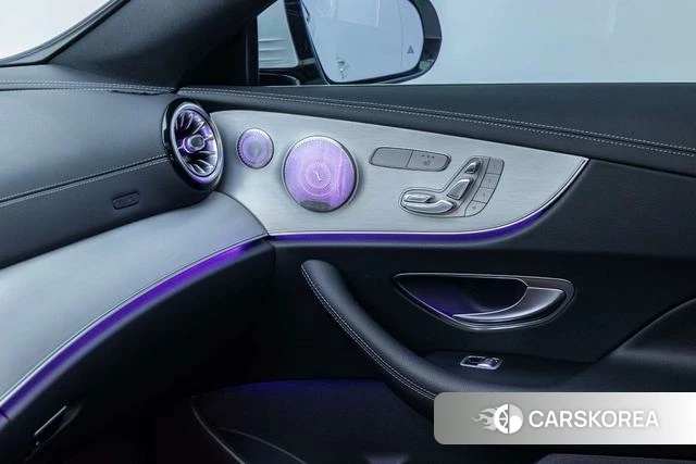 Mercedes-Benz E-Class 2022 Белый из Китая, фото 2