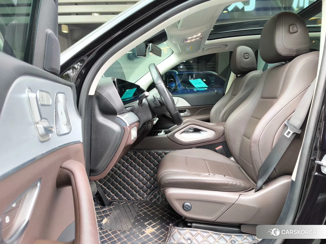 Mercedes-Benz GLE 2020 Черный из Китая, фото 2