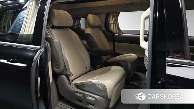 Kia Carnival 4th generation 2021 Черный из Кореи, фото 2