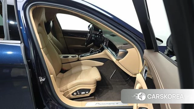 Porsche Panamera (971) 2021 Синий из Кореи, фото 2