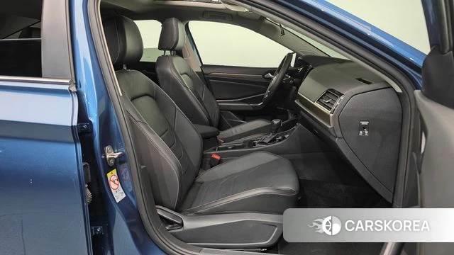 Volkswagen 7th Generation of Jetta 2021 Синий из Кореи, фото 2