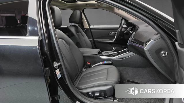 BMW 3 Series (G20) 2019 Черный из Кореи, фото 2