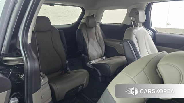 Kia The New Carnival 4th Generation 2024 Черный из Кореи, фото 2