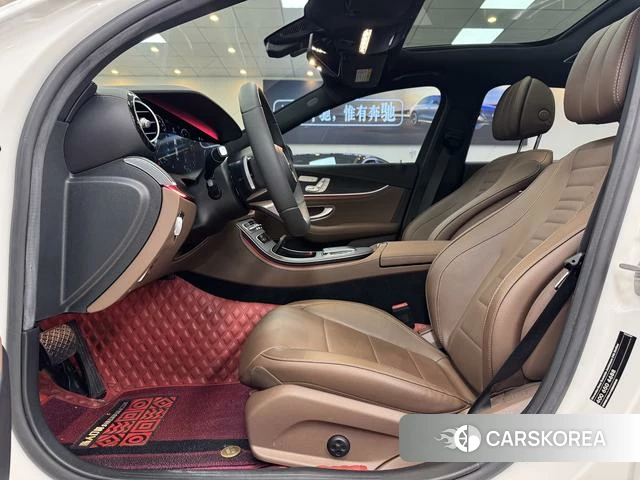 Mercedes-Benz E-Class 2021 Белый из Китая, фото 2