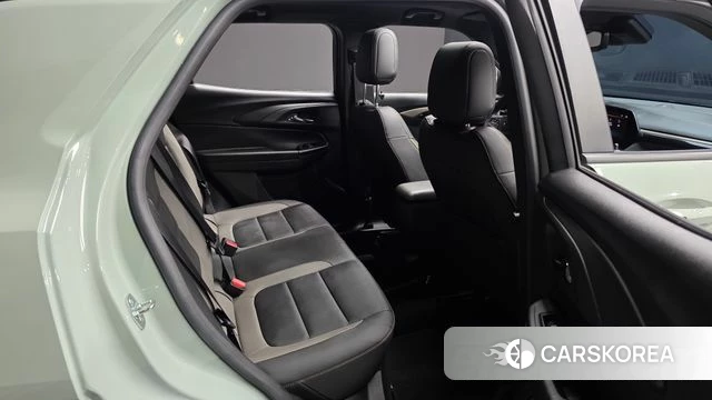 Chevrolet (GM Daewoo) Trailblazer 2023 Зеленый из Кореи, фото 2