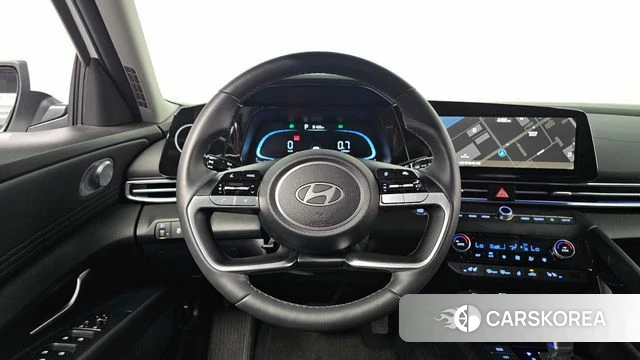 Hyundai The New Avante (CN7) 2024 Белый из Кореи, фото 2