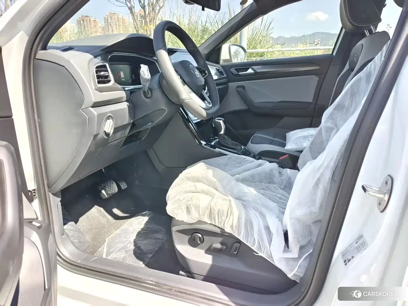 Volkswagen T-Roc 2026 Белый из Китая, фото 2