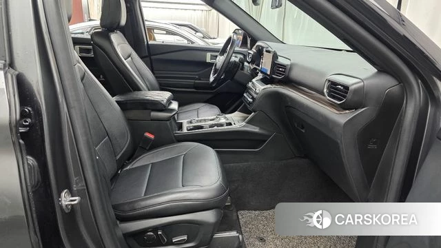 Ford Explorer 6th Generation 2020 Серый из Кореи, фото 2