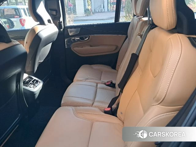 Volvo XC90 second Generation 2022 Черный из Кореи, фото 2